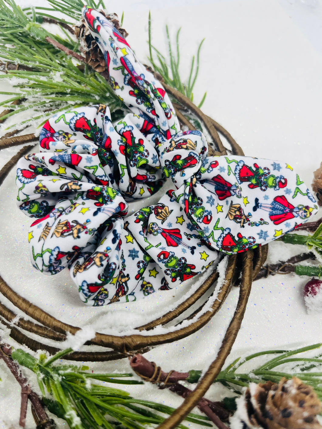 Classic Grinch Scrunchie