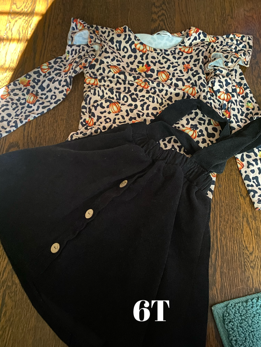 Cheetah Pumpkin Suspender Skirt Set Size 6